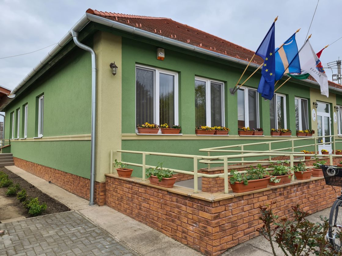 Esztári Polgármesteri Hivatal energetikai korszerűsítése