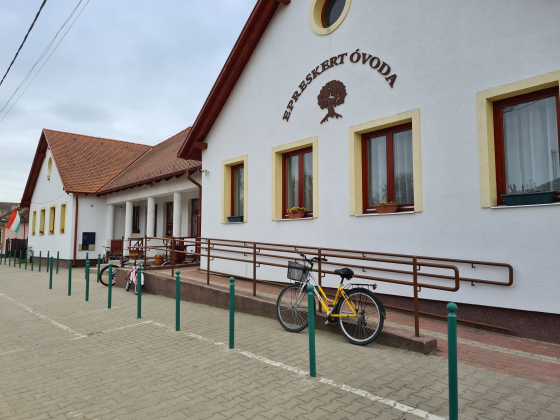 Esztári óvoda fejlesztése